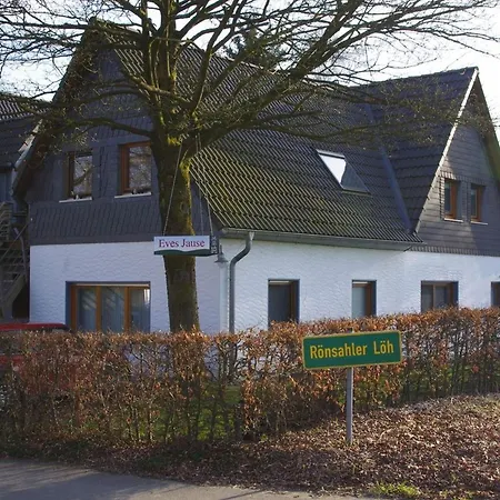 Schmitzebrinks Apartman *